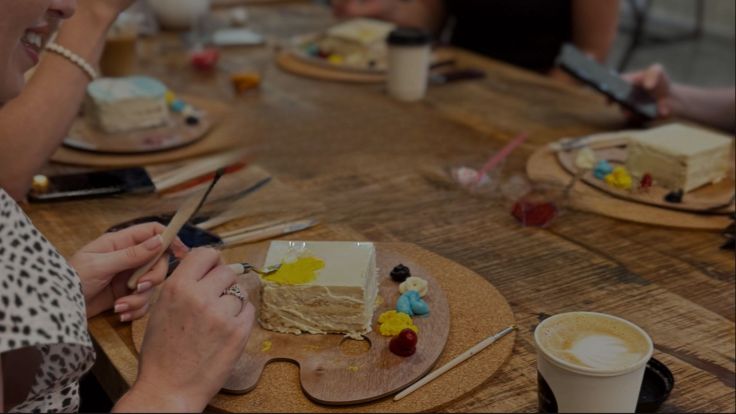 Rohini Brings Art to the Table with a Creative Cake Painting&nbsp;Experience